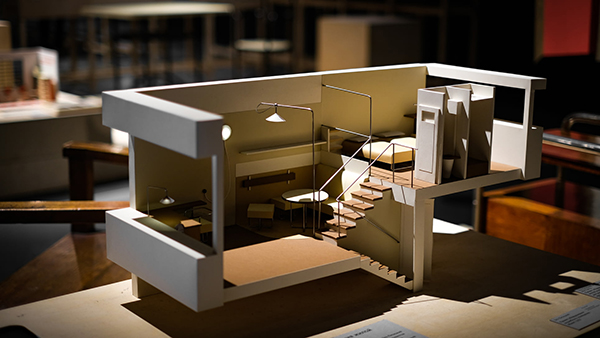 描写赛龙舟的诗句